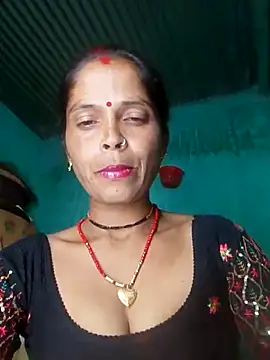 Snapshot of Hot_eras4 chatting on April 14, 2026, 5:08 pm Hot eras4 online show from April 14, 2026, 5:08 pm