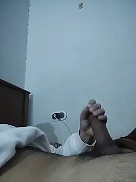 Snapshot of amirMohamed58 chatting on February 26, 2026, 4:39 pm amirMohamed58 online show from February 26, 2026, 4:39 pm