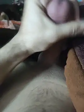 Snapshot of amirMohamed58 chatting on March 3, 2026, 11:10 pm amirMohamed58 online show from March 3, 2026, 11:10 pm