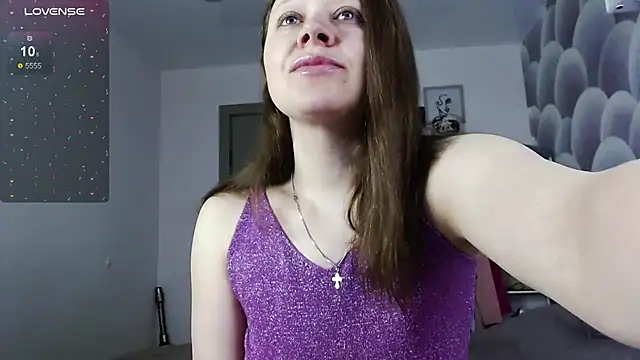 Aleksasamuii online show from March 17, 2026, 10:24 pm