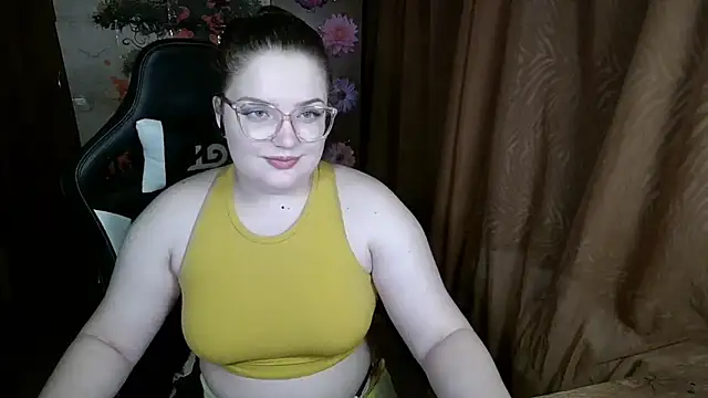 Teasing Dora online show from April 5, 2026, 9:23 pm