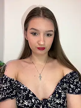 Snapshot of Green_eyes_lady chatting on May 4, 2026, 3:52 pm Green eyes lady online show from May 4, 2026, 3:52 pm