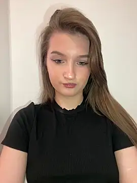 Snapshot of Green_eyes_lady chatting on May 8, 2026, 1:49 pm Green eyes lady online show from May 8, 2026, 1:49 pm