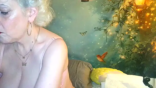 Snapshot of Blondie_the_librarian chatting on May 23, 2026, 6:34 pm Blondie the librarian online show from May 23, 2026, 6:34 pm