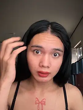 devine goddess online show from April 4, 2026, 7:50 am