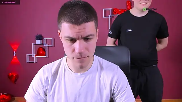 Snapshot of neo_raze chatting on February 18, 2026, 8:38 pm neo raze online show from February 18, 2026, 8:38 pm