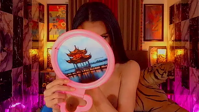 Snapshot of SeductiveSamanthaTS chatting on February 19, 2026, 5:14 am SeductiveSamanthaTS online show from February 19, 2026, 5:14 am