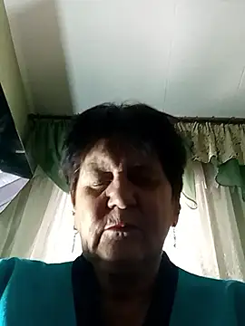 Snapshot of IrchykLove chatting on February 3, 2026, 1:38 pm IrchykLove online show from February 3, 2026, 1:38 pm