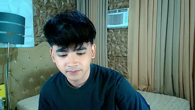 Snapshot of spoiledmycock chatting on February 20, 2026, 1:11 pm spoiledmycock online show from February 20, 2026, 1:11 pm