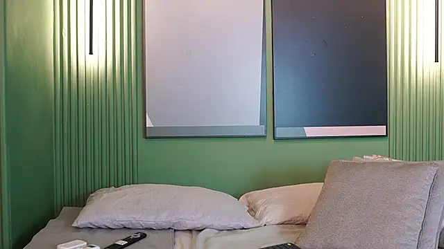 LiliCoxx online show from March 20, 2026, 12:54 pm