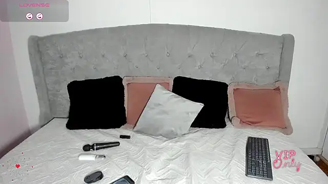 Snapshot of KeylaGomez_ chatting on February 22, 2026, 12:36 pm KeylaGomez online show from February 22, 2026, 12:36 pm