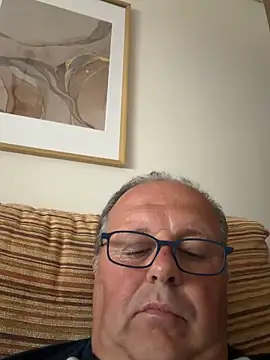 YachtCaptain10 online show from May 8, 2026, 6:57 pm