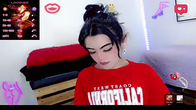 Snapshot of NathalialLooes chatting on March 13, 2026, 5:14 am NathalialLooes online show from March 13, 2026, 5:14 am