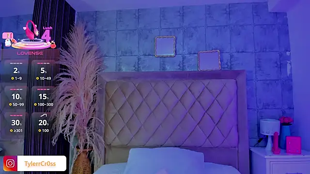 CleoFoxx  online show from April 2, 2026, 12:36 pm