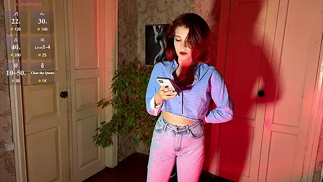 LaurynGeisinger online show from March 17, 2026, 3:04 pm