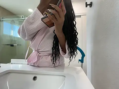 Anadia Starr online show from February 17, 2026, 11:22 pm