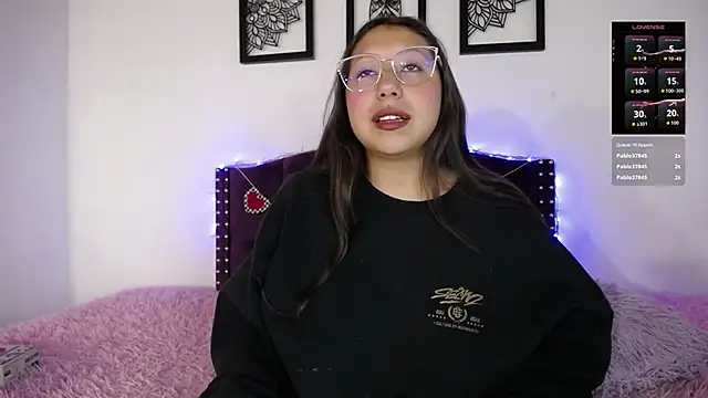 sienna rose pym online show from February 7, 2026, 12:20 pm