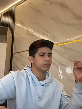 Thiago Olsen online show from April 25, 2026, 7:33 am