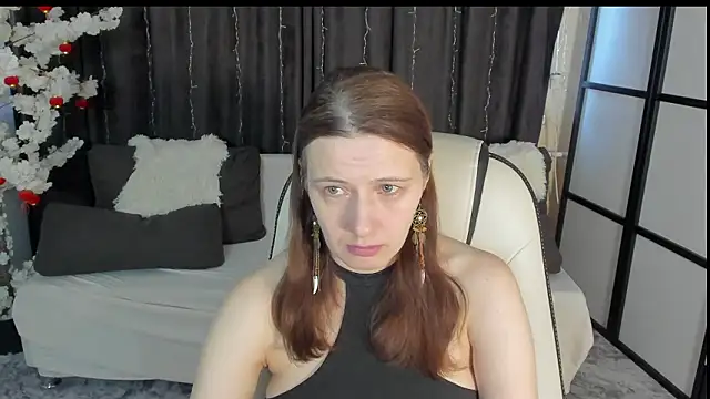 Snapshot of Kathrine_Meyer chatting on March 12, 2026, 2:07 am Kathrine Meyer online show from March 12, 2026, 2:07 am