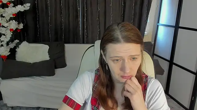 Snapshot of Kathrine_Meyer chatting on April 3, 2026, 1:58 am Kathrine Meyer online show from April 3, 2026, 1:58 am