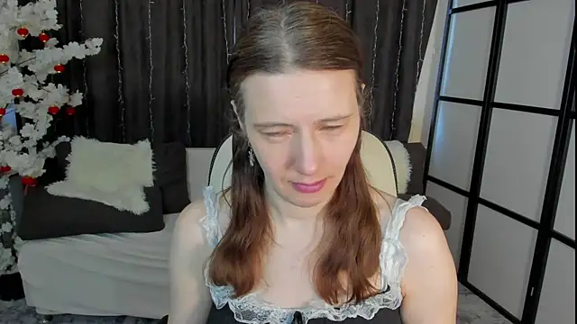 Snapshot of Kathrine_Meyer chatting on April 16, 2026, 2:12 am Kathrine Meyer online show from April 16, 2026, 2:12 am