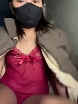 Violin xue online show from February 9, 2026, 12:58 am