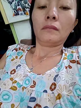 Snapshot of Baby-loveass69 chatting on May 31, 2026, 12:52 am Baby-loveass69 online show from May 31, 2026, 12:52 am