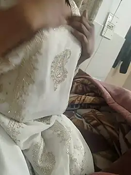 Snapshot of Curvy_Simran chatting on February 17, 2026, 5:19 pm Curvy Simran online show from February 17, 2026, 5:19 pm