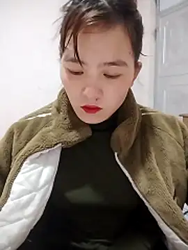 Snapshot of Queen-love45 chatting on February 10, 2026, 2:10 pm Queen-love45 online show from February 10, 2026, 2:10 pm