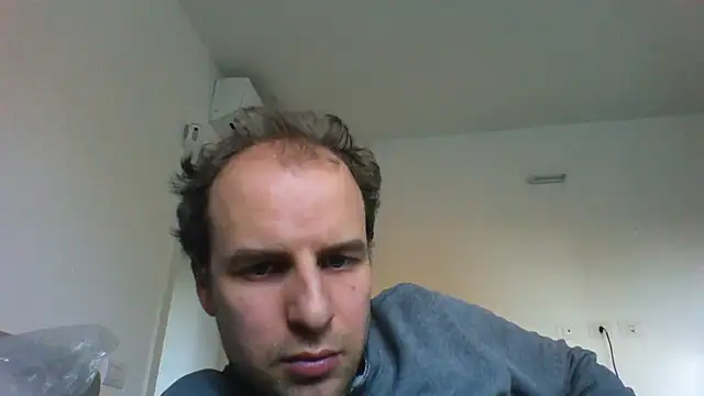 andre italy online show from February 6, 2026, 3:37 pm