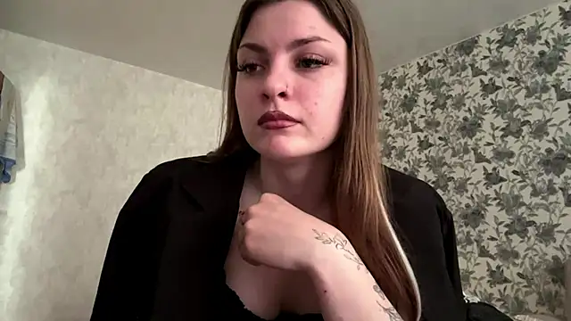 Snapshot of JackiStrum chatting on April 14, 2026, 10:54 am JackiStrum online show from April 14, 2026, 10:54 am