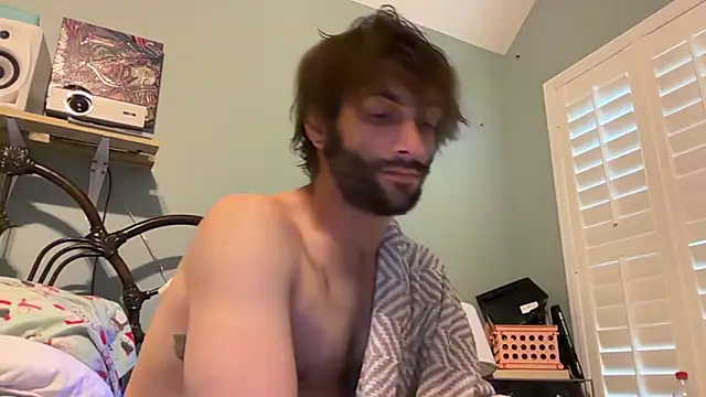 Snapshot of TrndSettr chatting on May 2, 2026, 7:30 pm TrndSettr online show from May 2, 2026, 7:30 pm