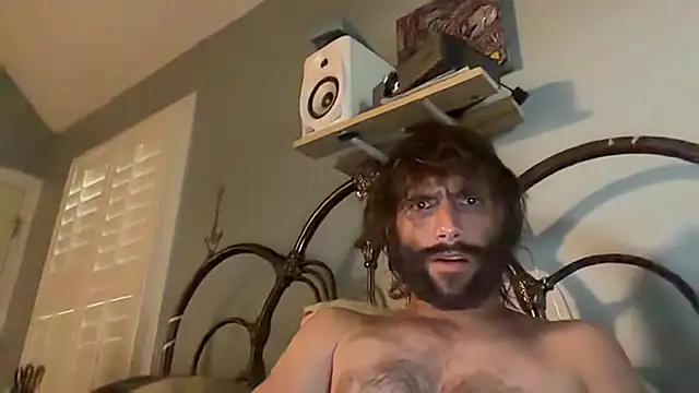 TrndSettr online show from July 27, 2026, 11:01 pm