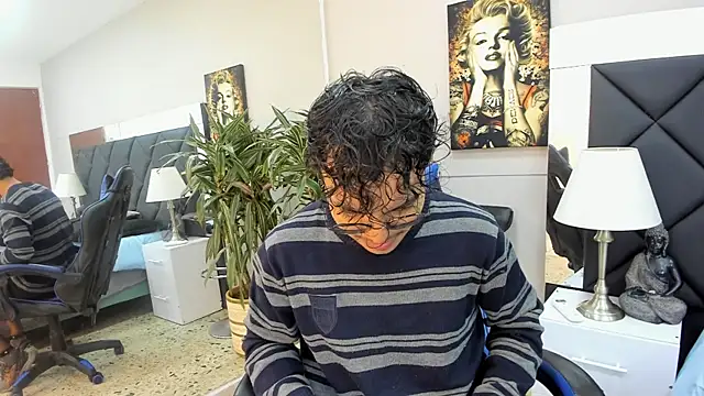 kai storn online show from April 7, 2026, 11:21 am