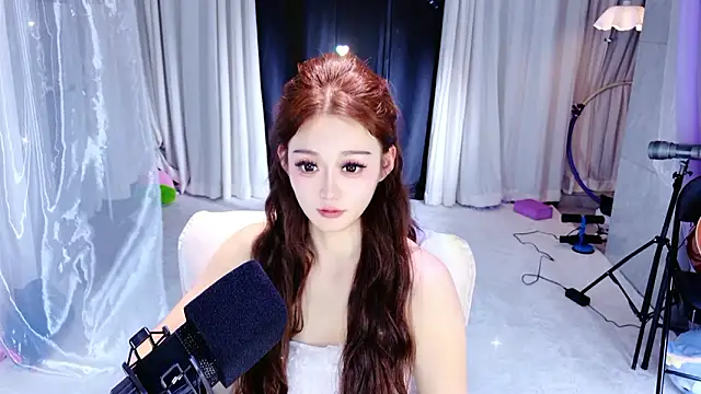 Snapshot of Dancer_Lucky-Nini chatting on February 1, 2026, 6:50 pm Dancer Lucky-Nini online show from February 1, 2026, 6:50 pm