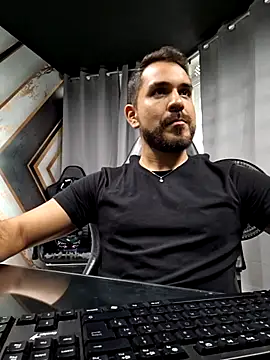 noa desire online show from February 22, 2026, 10:08 pm