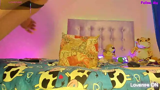 violettaevanzx online show from May 21, 2026, 2:18 am