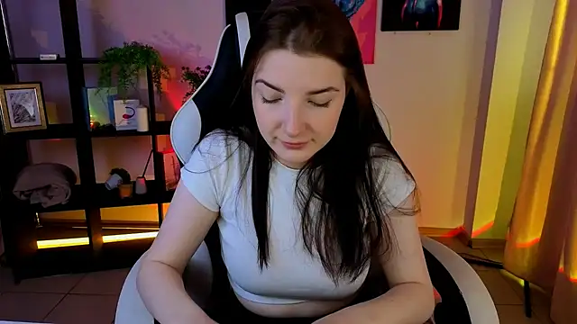 Snapshot of AliceChanel chatting on May 17, 2026, 4:43 am AliceChanel online show from May 17, 2026, 4:43 am