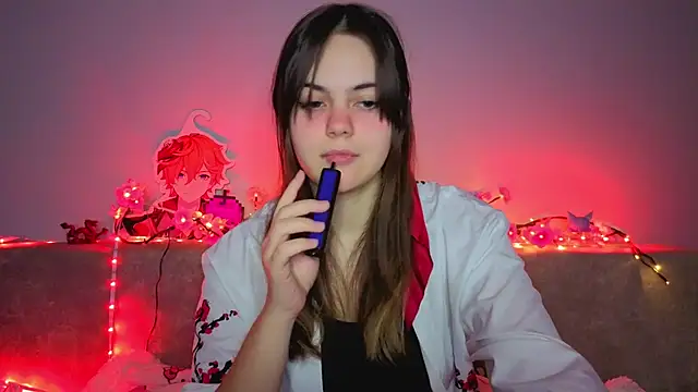  momomochi  online show from February 1, 2026, 4:49 pm