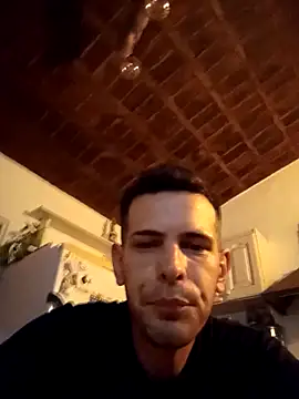 Snapshot of AmorSobra chatting on February 15, 2026, 2:30 am AmorSobra online show from February 15, 2026, 2:30 am