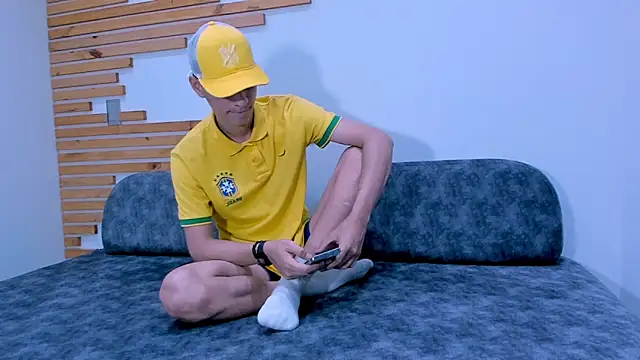 tiian  online show from February 16, 2026, 7:21 pm