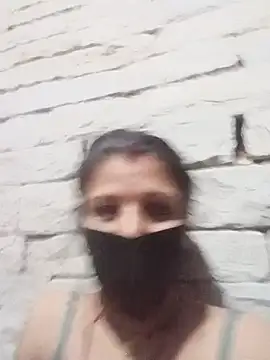 Divya-11431 online show from May 23, 2026, 5:28 pm