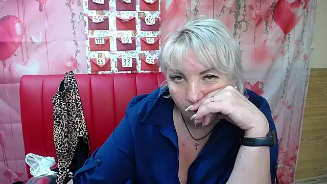 RenataDaster online show from May 27, 2026, 2:08 am