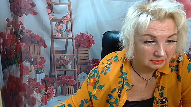 RenataDaster online show from July 25, 2026, 4:59 pm