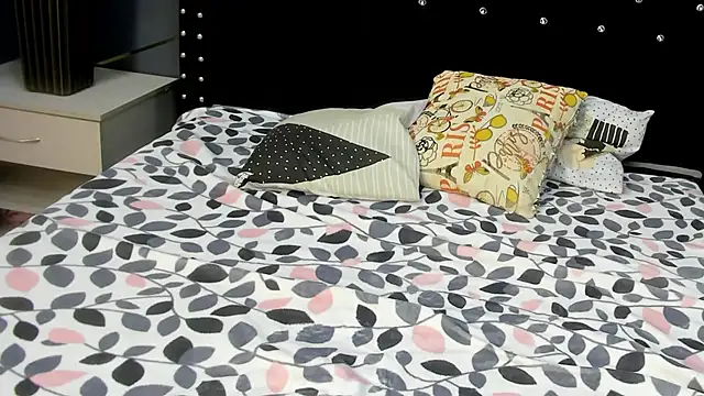 Snapshot of Ambar_Cortes chatting on February 24, 2026, 2:59 pm Ambar Cortes online show from February 24, 2026, 2:59 pm