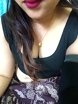 divyajaan4763 online show from April 22, 2026, 7:22 am