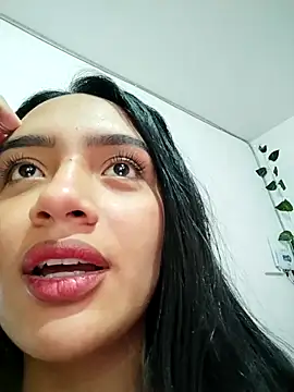 Snapshot of cynliu chatting on February 5, 2026, 6:34 pm cynliu online show from February 5, 2026, 6:34 pm