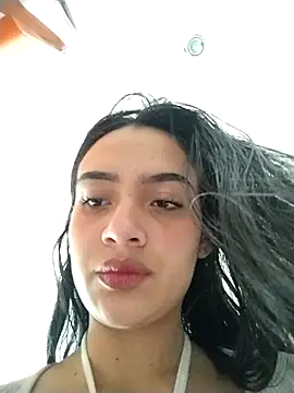 Snapshot of cynliu chatting on February 6, 2026, 9:29 pm cynliu online show from February 6, 2026, 9:29 pm