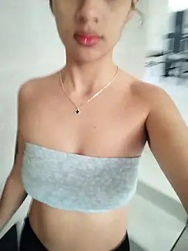 Snapshot of cynliu chatting on February 19, 2026, 5:20 pm cynliu online show from February 19, 2026, 5:20 pm