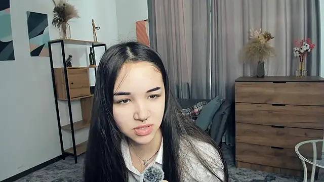 Snapshot of AvantgardAlone chatting on February 11, 2026, 9:14 am AvantgardAlone online show from February 11, 2026, 9:14 am